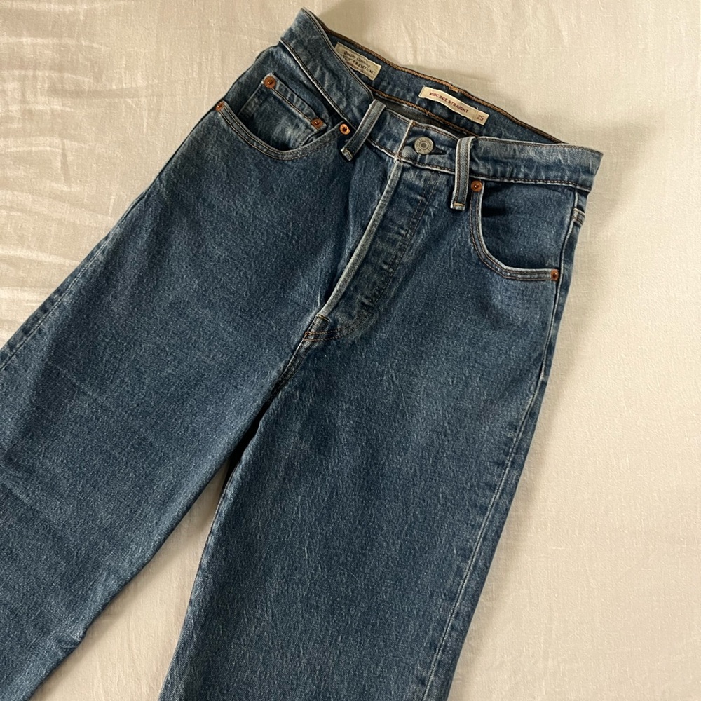 Levi’s Ribcage Straight Denim Jeans